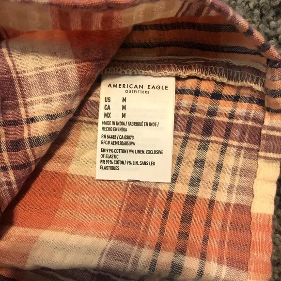 🌸4/$20🌸American Eagle Plaid Cropped Tank Top Size Medium NWOT - Picture 5 of 5